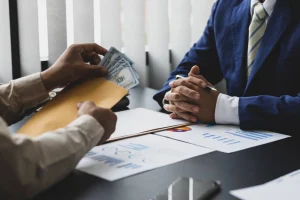 Improving Your Transportation Business’s Cash Flow With the Right Business Loan